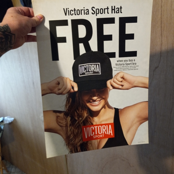 Vs Pink Display Posters & Others - Picture 8 of 16